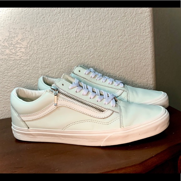 PREMIUM LEATHER OLD SKOOL ZIP